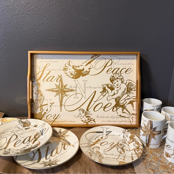 Elegant Holiday Dinnerware Set - Cream and Gold.